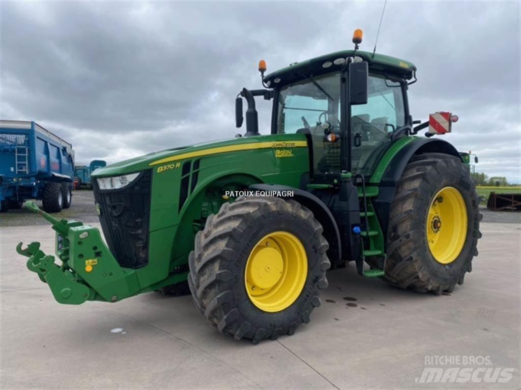 John Deere 8370R Trattori