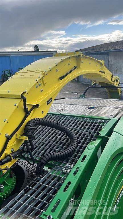 John Deere 8400 Falciatrinciatrici