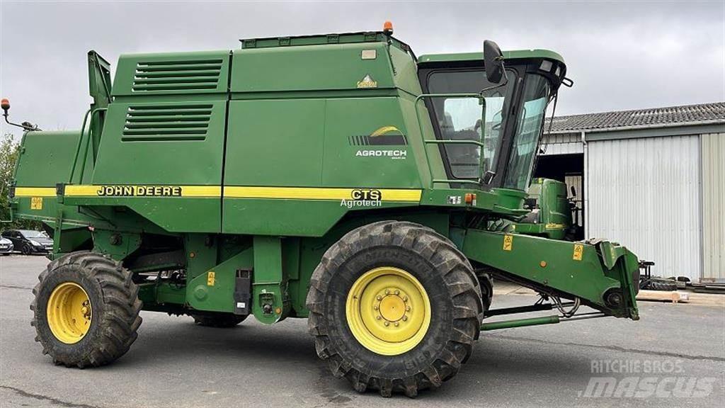 John Deere CTS Mietitrebbiatrici