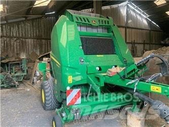 John Deere V461M Rotopresse