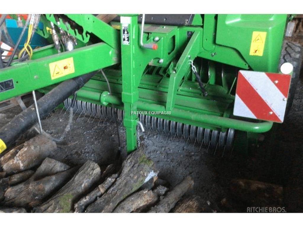John Deere V461M Rotopresse