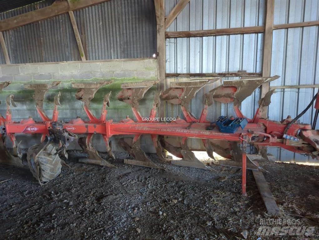Kuhn VM 180 Aratri convenzionali