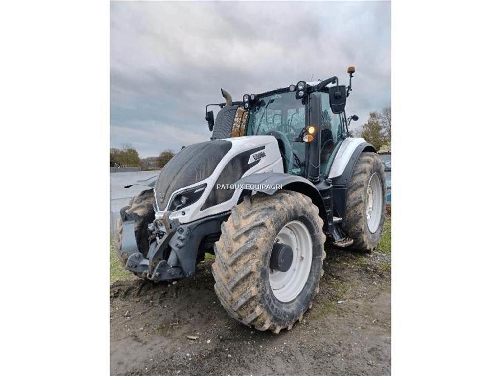 Valtra T214 DIRECT Trattori