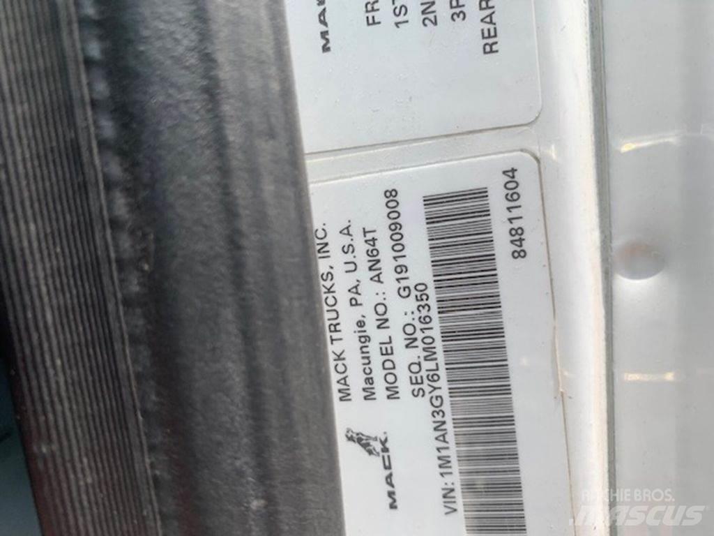 Mack CXU613 Motrici e Trattori Stradali