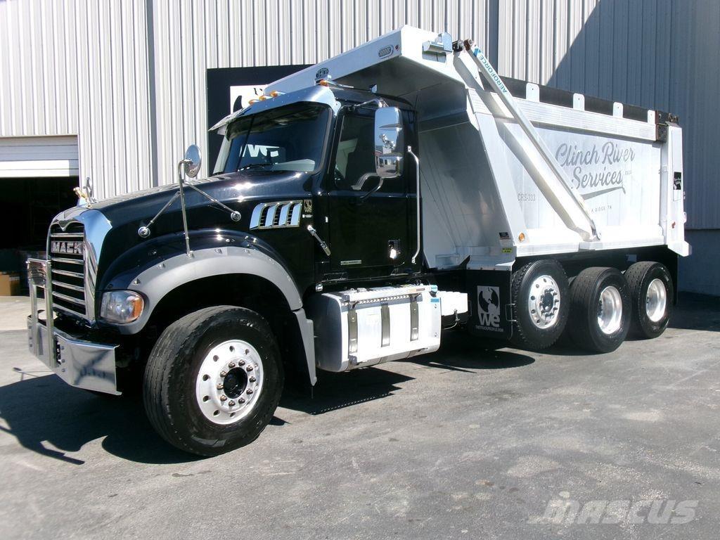 Mack GR64F Camion ribaltabili