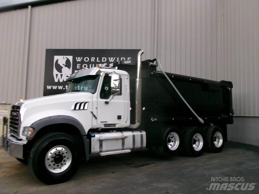 Mack GR64FR Camion ribaltabili