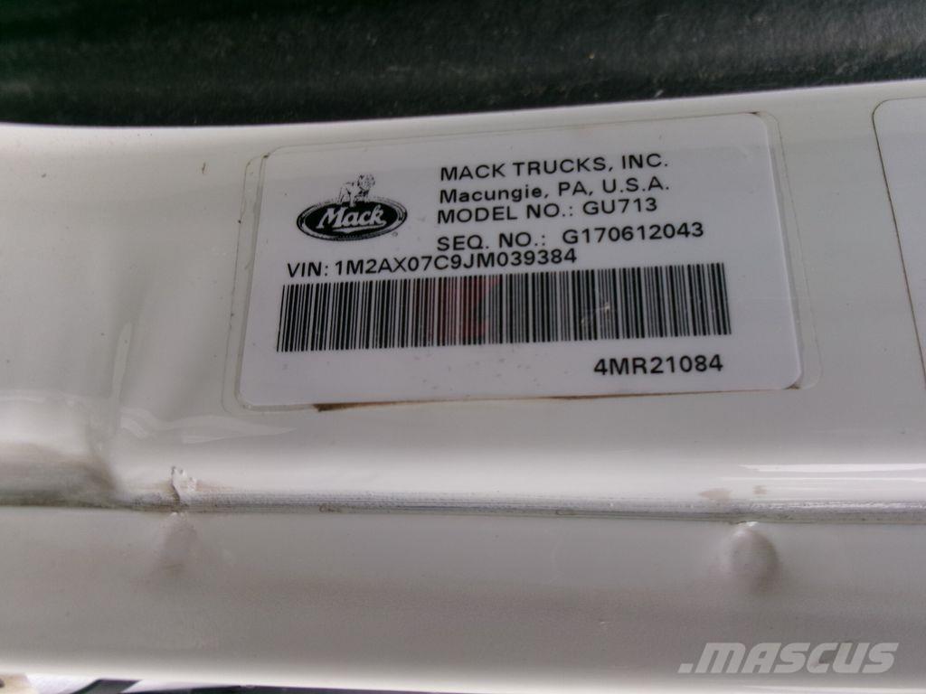 Mack GU713 Camion ribaltabili