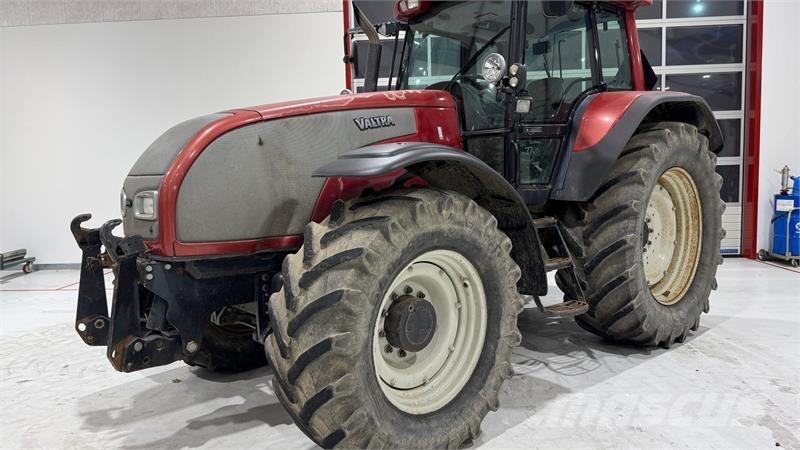 Valtra T190 Trattori