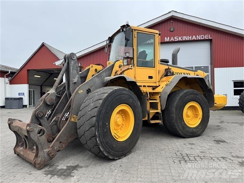 Volvo L 110 E Pale gommate