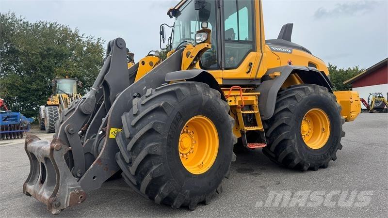 Volvo L 90 H Pale gommate