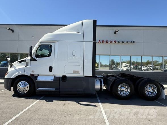 Freightliner CASCADIA 116 Motrici e Trattori Stradali