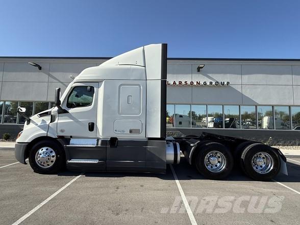 Freightliner CASCADIA 116 Motrici e Trattori Stradali