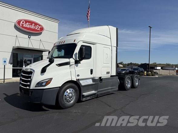 Freightliner CASCADIA 116 Motrici e Trattori Stradali