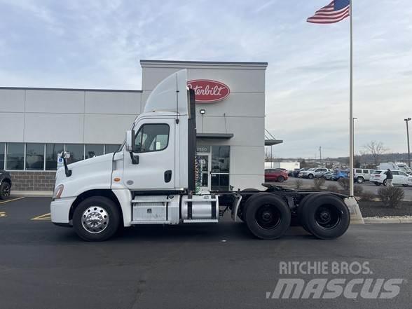 Freightliner CASCADIA 125 Motrici e Trattori Stradali