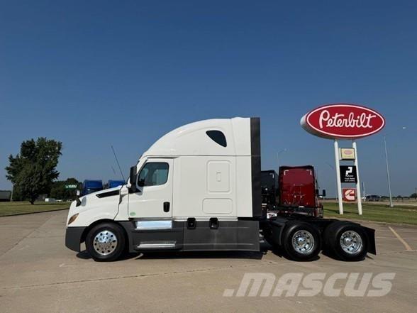 Freightliner CASCADIA 126 Motrici e Trattori Stradali