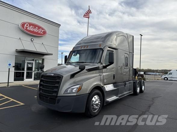 Freightliner CASCADIA 126 Motrici e Trattori Stradali