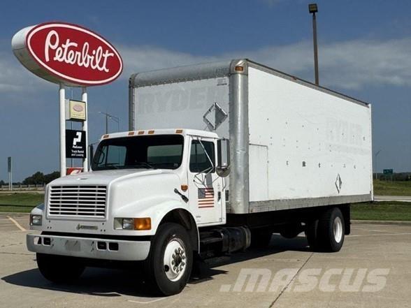 International 4900 Camion cassonati