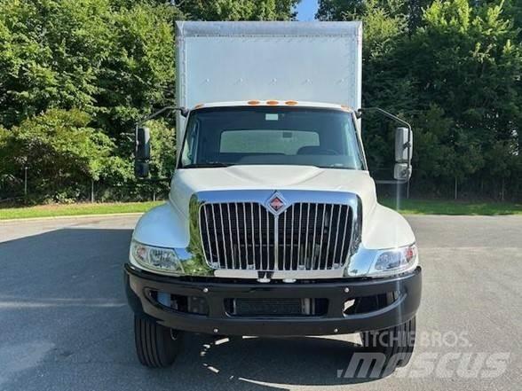 International MV Camion cassonati