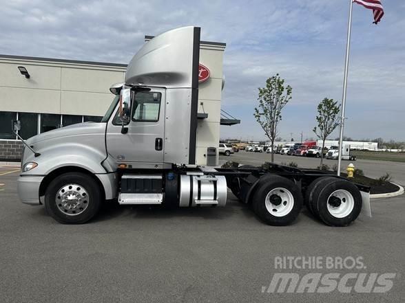 International PROSTAR Motrici e Trattori Stradali