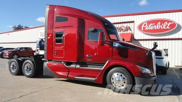 Kenworth T680 Motrici e Trattori Stradali