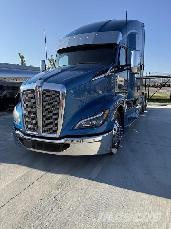 Kenworth T680 Motrici e Trattori Stradali