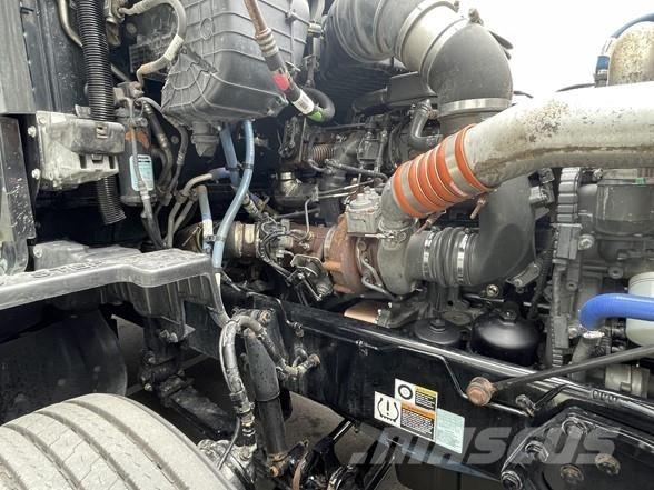 Kenworth T680 Motrici e Trattori Stradali