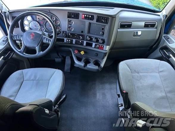 Kenworth T680 Motrici e Trattori Stradali