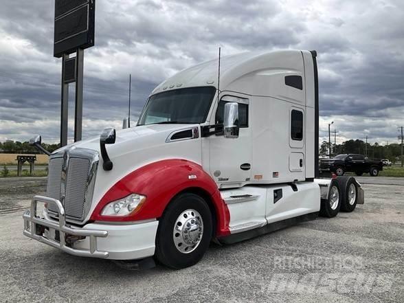 Kenworth T680 Motrici e Trattori Stradali