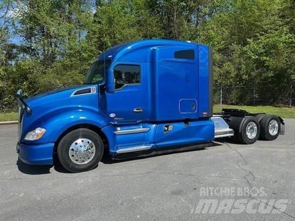 Kenworth T680 Motrici e Trattori Stradali