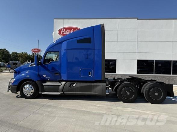 Kenworth T680 Motrici e Trattori Stradali