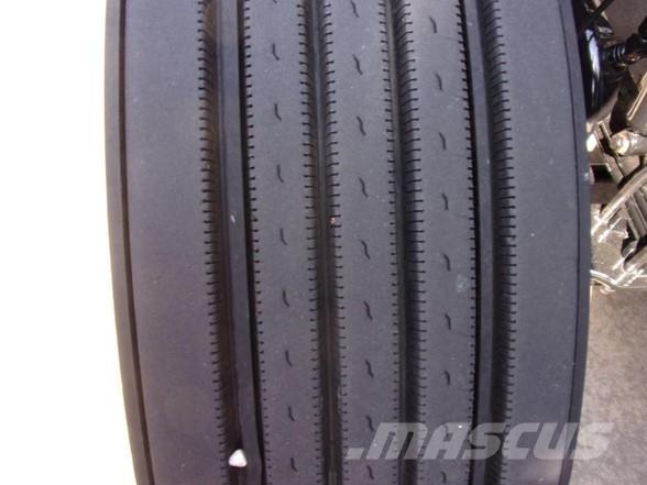 Kenworth T680 Motrici e Trattori Stradali