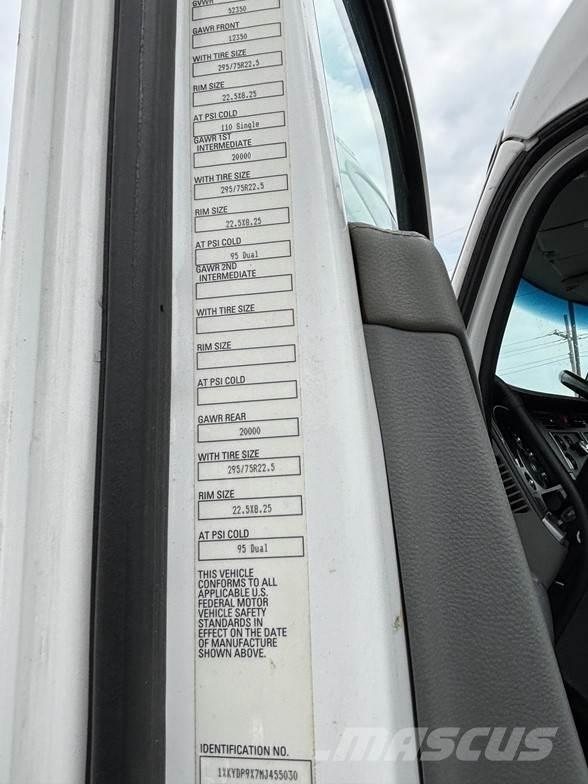 Kenworth T680 Motrici e Trattori Stradali