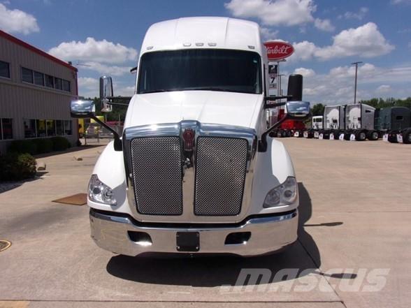 Kenworth T680 Motrici e Trattori Stradali