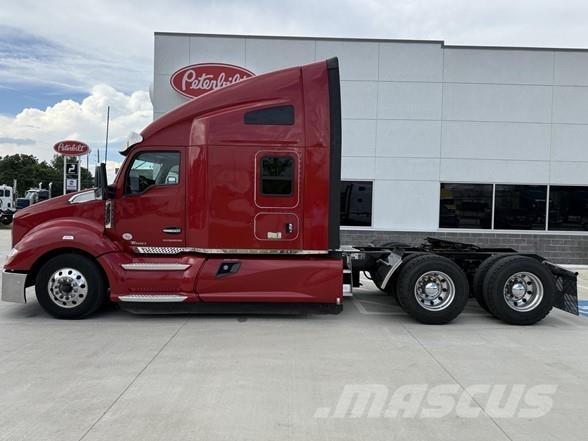 Kenworth T680 Motrici e Trattori Stradali