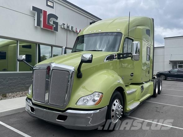 Kenworth T680 Motrici e Trattori Stradali