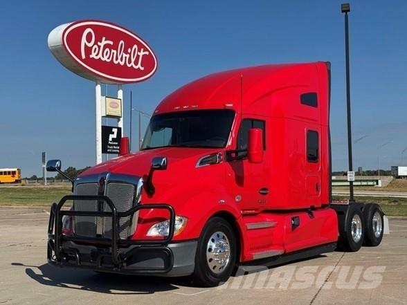Kenworth T680 Motrici e Trattori Stradali