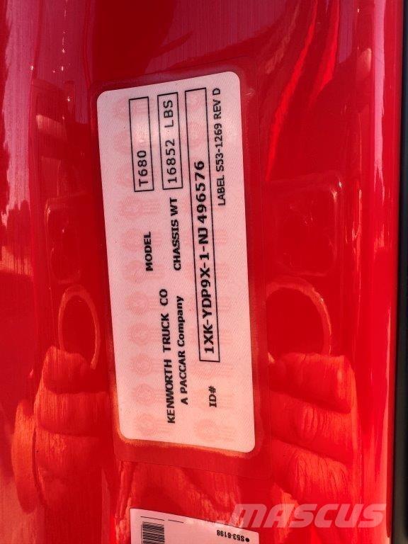 Kenworth T680 Motrici e Trattori Stradali