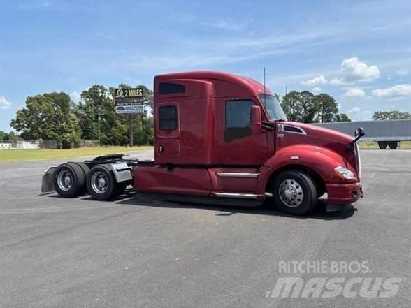 Kenworth T680 Motrici e Trattori Stradali