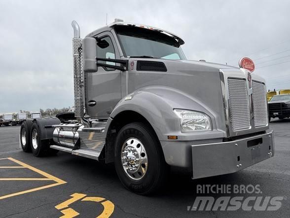 Kenworth T880 Motrici e Trattori Stradali