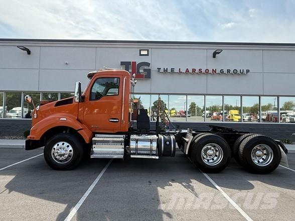 Kenworth T880 Motrici e Trattori Stradali
