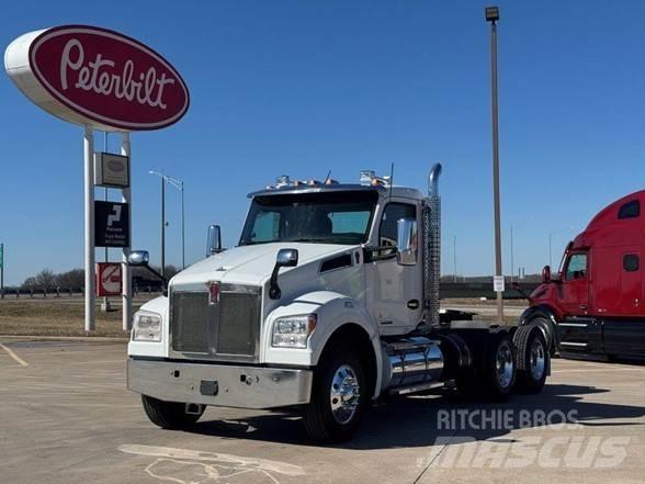 Kenworth T880 Motrici e Trattori Stradali