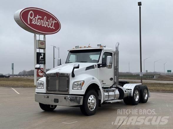 Kenworth T880 Motrici e Trattori Stradali