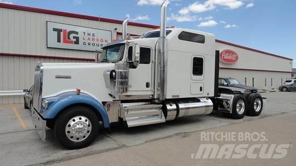 Kenworth W900L Motrici e Trattori Stradali