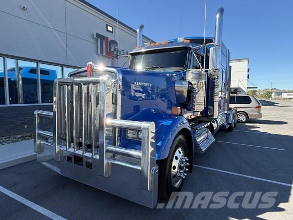 Kenworth W900L Motrici e Trattori Stradali
