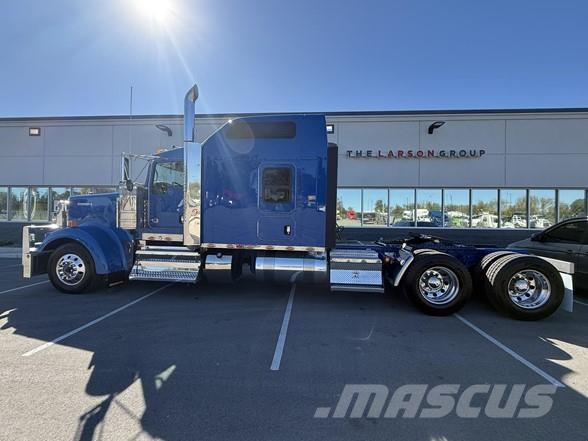 Kenworth W900L Motrici e Trattori Stradali