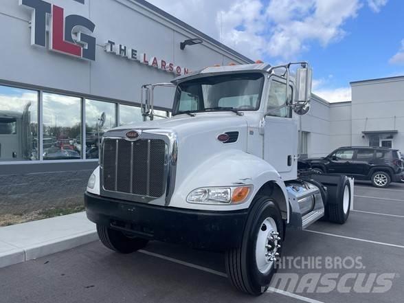 Peterbilt 337 Motrici e Trattori Stradali