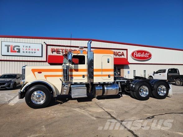 Peterbilt 389 Motrici e Trattori Stradali