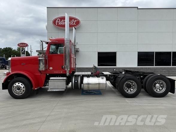 Peterbilt 389 Motrici e Trattori Stradali