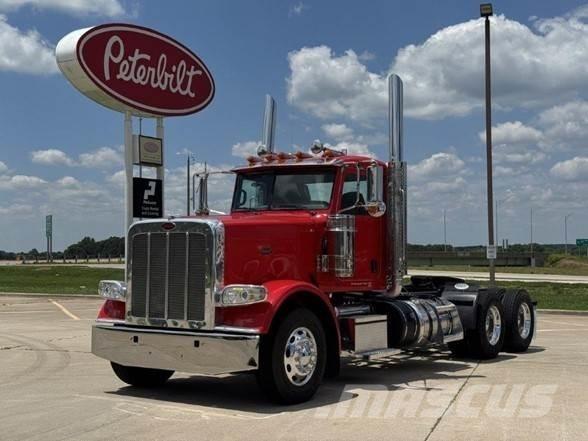 Peterbilt 389 Motrici e Trattori Stradali