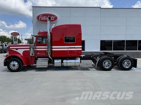Peterbilt 389 Motrici e Trattori Stradali
